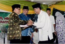Buka Bersama Dengan Bapak Gubernur Dan Bapak Wali Kota Dengan Para Petugas Kebersihan Kota Jambi ...