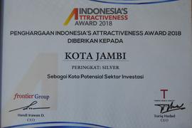 Penghargaan Indonesia's Attractiveness Award 2018 Peringkat Silver Sebagai Kota Potensial Sektor ...